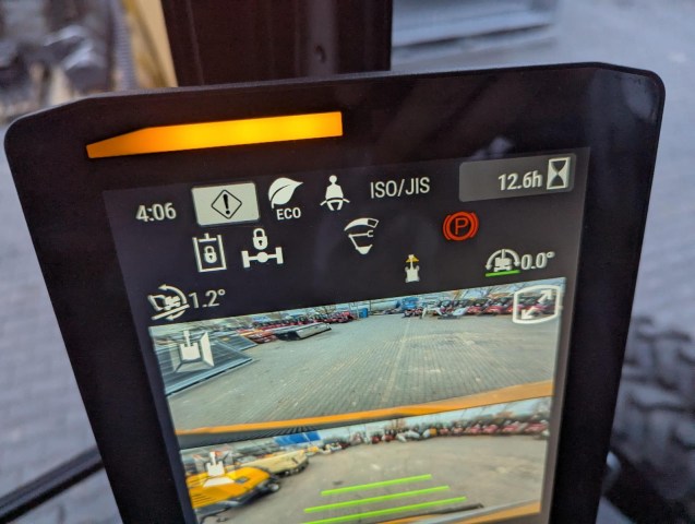 WhatsApp Image 2025-11-28 at 16.08.11